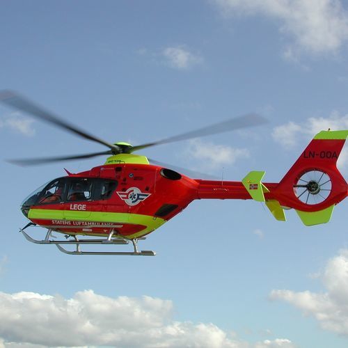 Вертолет скорой помощи вертолет - H135 - Aerolite AG - для интенсивной терапии / модульный