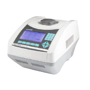 Амплификатор с градиентом - MultiGene™ OptiMax - Labnet International - с эффектом Пельтье / 96 отверстий / компактный