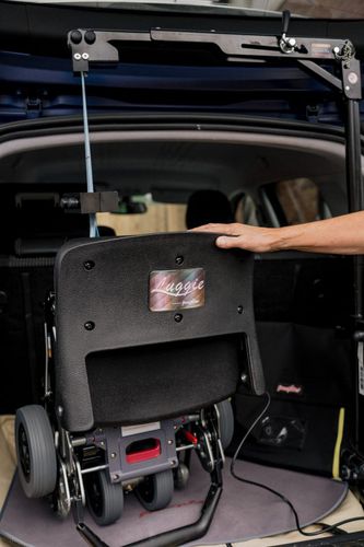 Подъемный рычаг для инвалидного кресла для машины - Car Mini  - Luggie - устанавливаемый на транспортном средстве
