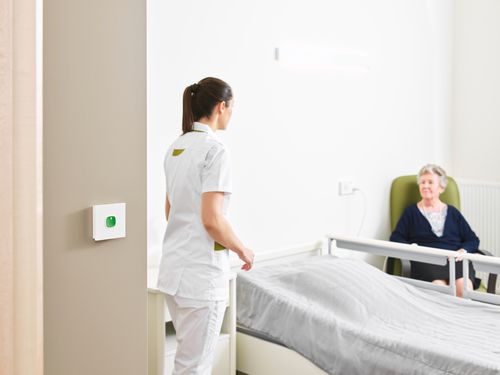 Прикроватная система вызова медсестры - AQURA Essentials - Televic Healthcare - телефон / для туалета / кнопка паники