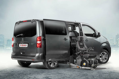 Транспортное средство для инвалидов минивен - Peugeot Traveller - PARAVAN - боковой вход