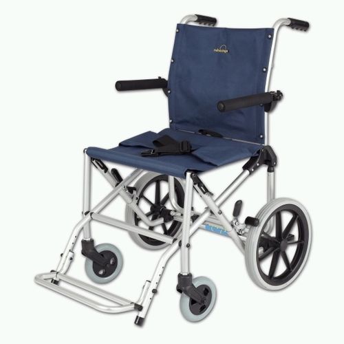 Кресло для транспортировки пациентов для интерьера - Travel Chair BIG - Rehastage - складное / с опорой для голеней