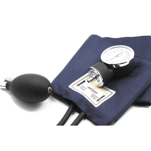 Анероидный тонометр - MC-20C - Wuxi Medcare Instrument Co., Ltd. - с манжетой для взрослых
