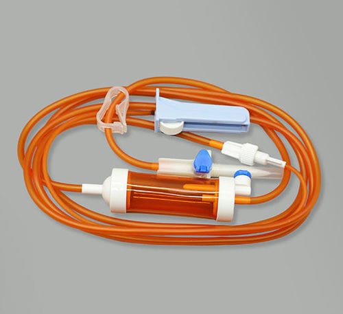 Комплект для перфузии с защитой от света - Jianxi Sanxin Medtec Co., Ltd.  - с краном / с капельной камерой