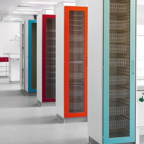 Шкаф для больниц - Modular cabinet system - MATTTEO - с полкой / модульный / 1 дверца