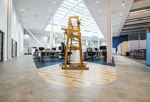 Виниловое напольное покрытие - Expona Flow - Polyflor - из полиуретана / полиуретановое
