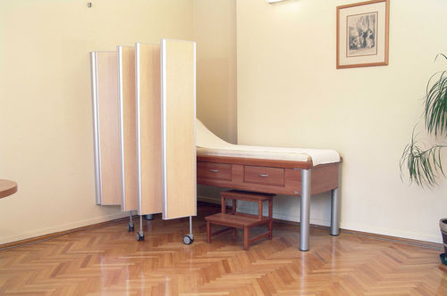 Медицинская ширма на роликах - Parflex Screen Systems - с настенным держателем / складная