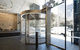 дверь для защиты / для обеспечения безопасности / для больниц / из стекла
